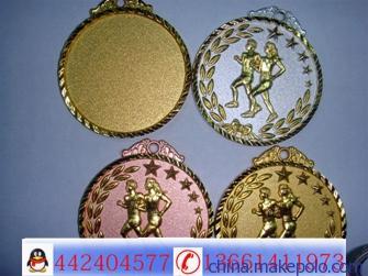 匠心鑄就榮耀 四平金屬獎(jiǎng)?wù)?、白山水晶?jiǎng)牌、松原獎(jiǎng)?wù)露ㄖ迫ヂ? />
<div   id=
